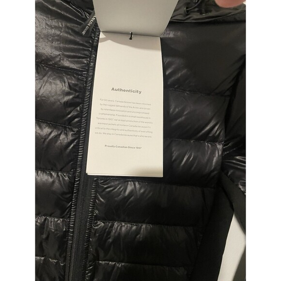 NWT Canada Goose HyBridge Lite Women’s Puffer Jacket Black Graphite XS - Picture 13 of 14